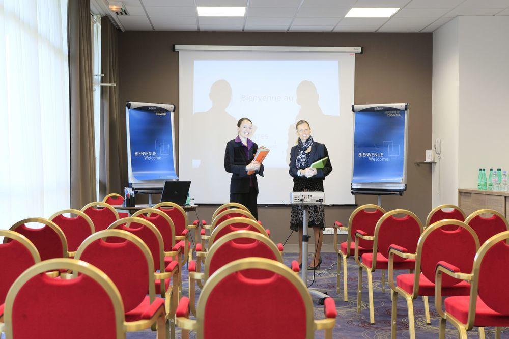 Novotel Nantes Centre Bord De Loire Bagian luar foto