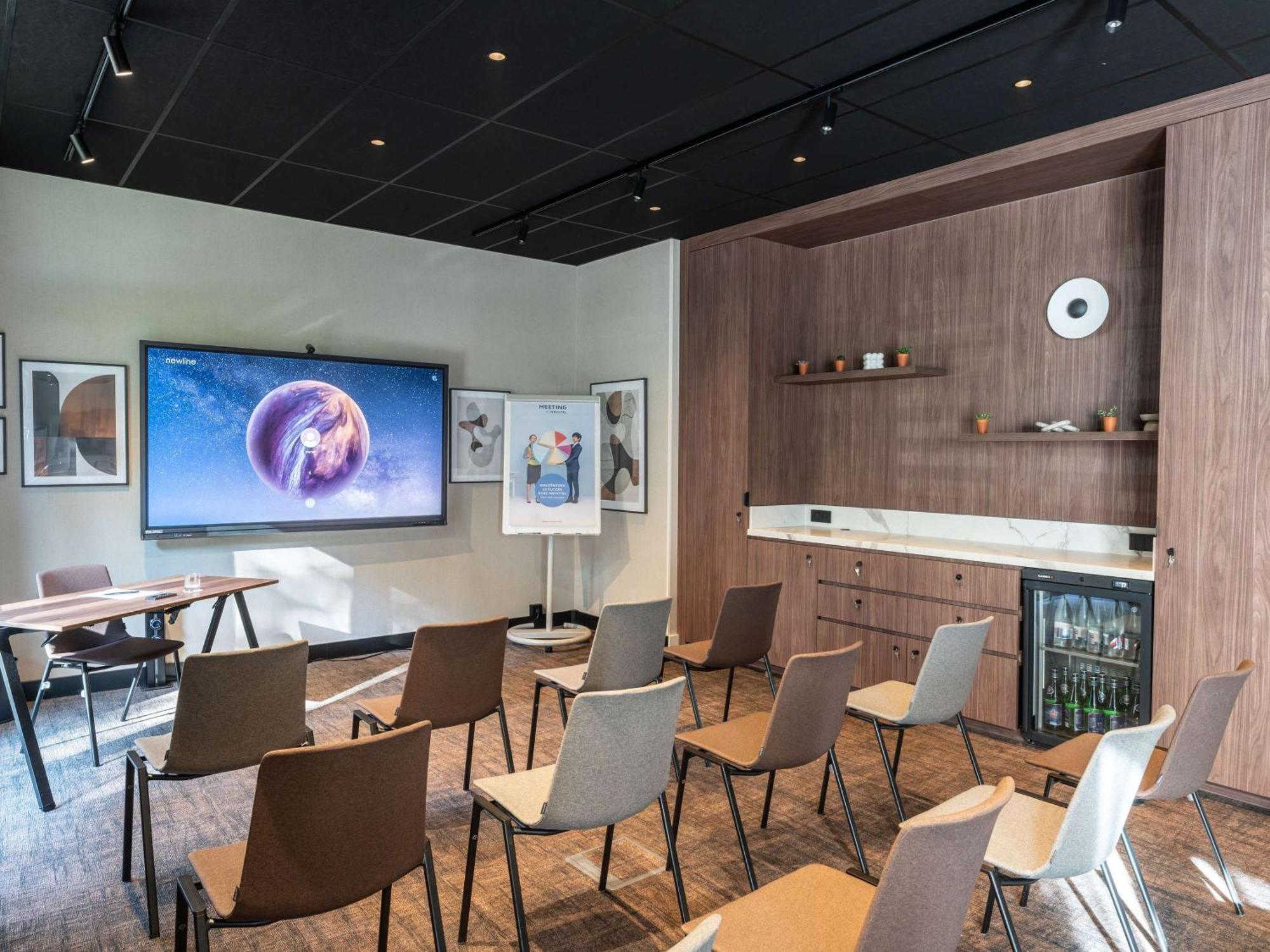 Novotel Nantes Centre Bord De Loire Bagian luar foto
