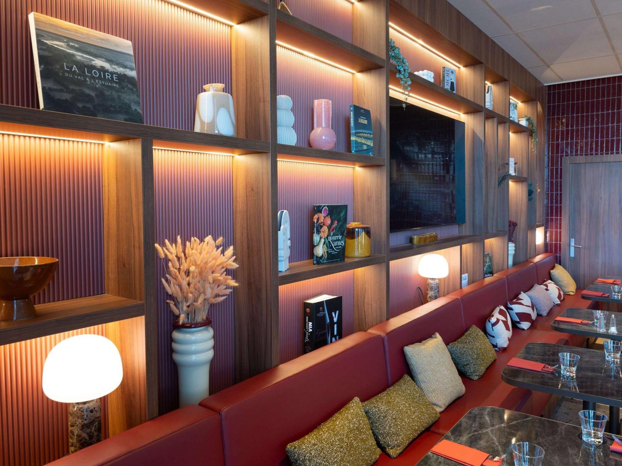 Novotel Nantes Centre Bord De Loire Bagian luar foto
