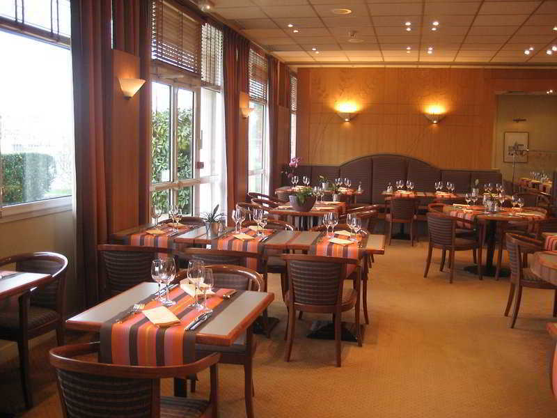 Novotel Nantes Centre Bord De Loire Bagian luar foto